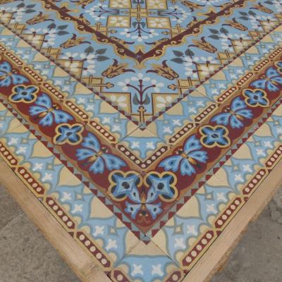 A small French ceramic floor with four borders - 6m2+ / 65 sq ft.