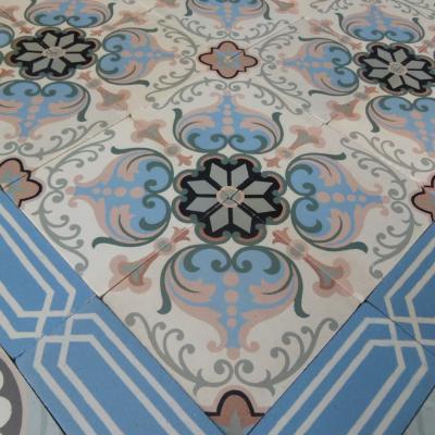 9.3m2+ / 100 sq ft antique Amay floor in a pastel palette