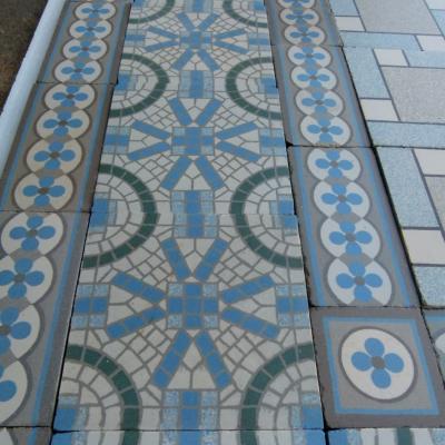 6m2 antique Belgian ceramic floor with triple borders