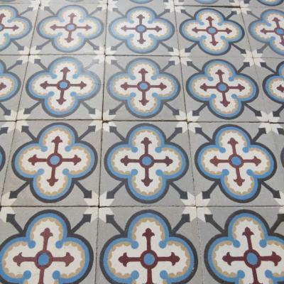 A large Chimay ceramic with triple borders - c.33.25m2 / 360 sq ft.