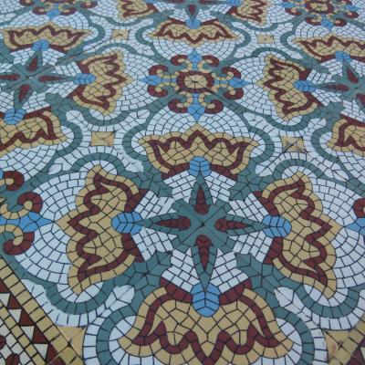 A large 25.75m2 antique Rebaix floor with triple borders c.1920-1930