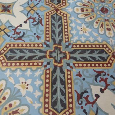 A 13.5m2/145 sq ft. antique French ceramic using two field tiles