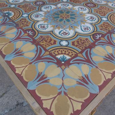 16.75m2 - Early 20th century Perrusson floor with a rich patina