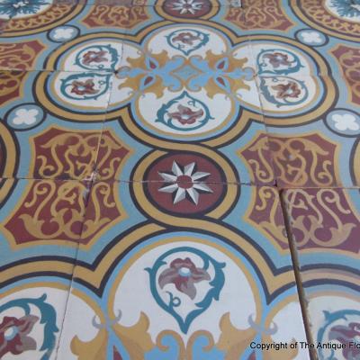 16.75m2 - Early 20th century Perrusson floor with a rich patina