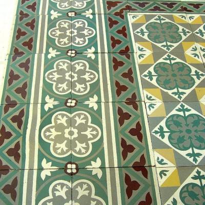 13m2 Antique Belgian Maufroid Freres et Soeur ceramic floor c.1900-1910