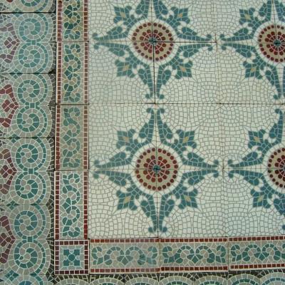 9.6m2 Gilliot Hemiksem mosaic themed floor with double borders c.1920 