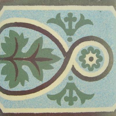 Stunning antique ceramic floor with internal borders c.1900-1910