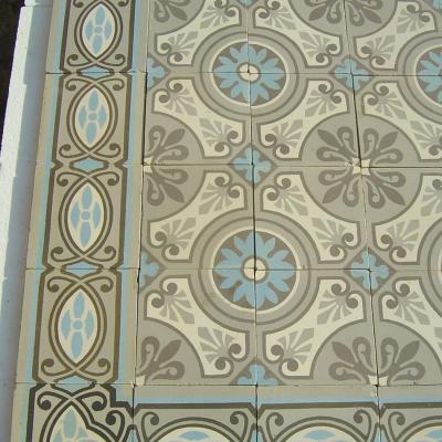 15m2+ antique ceramic floor in sky blue, grey and cream