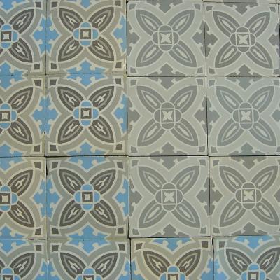 14.5m2 Period Belgian antique encaustic hallway floor with double borders