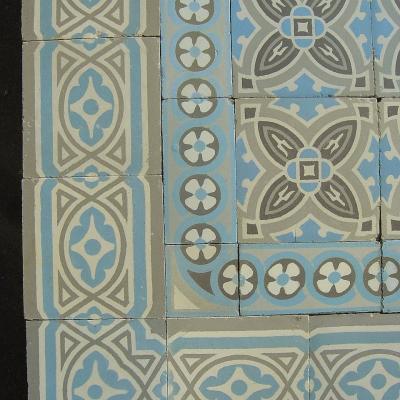 14.5m2 Period Belgian antique encaustic hallway floor with double borders