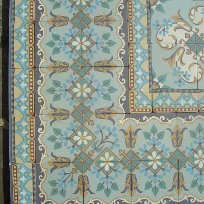 22m2 / 235 sq ft Art Nouveau French ceramic encaustic floor with four border tile layout