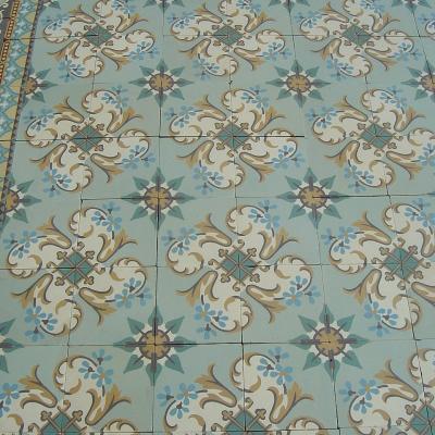 22m2 / 235 sq ft Art Nouveau French ceramic encaustic floor with four border tile layout