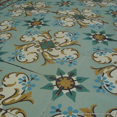 21m2 / 225 sq ft Art Nouveau French ceramic encaustic floor with original borders