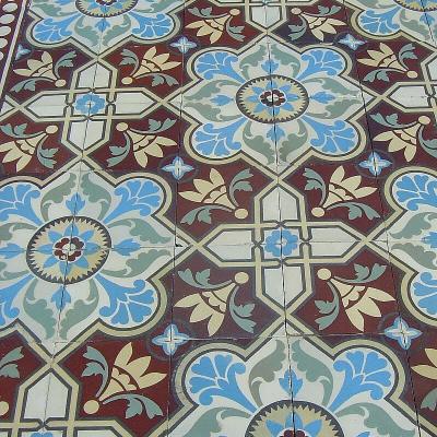 Large, 27m2+ antique Belgian floor of twin motifs c.1890