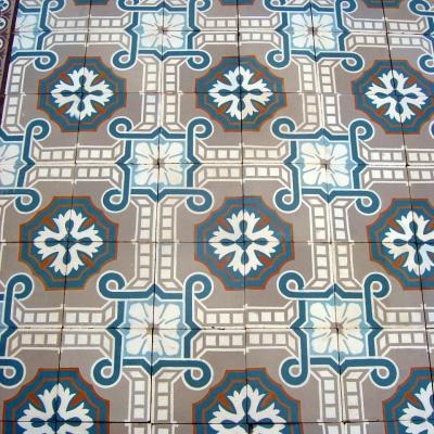 15m2 Antique Belgian ceramic encaustic floor - early 20th century