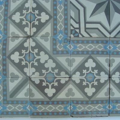 11m2+ Classical twin bordered Belgian ceramic floor c.1910