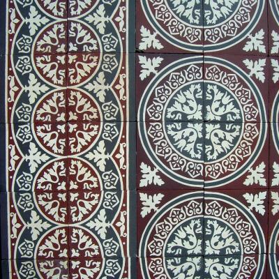 c.5.75m2 ornate motif ceramic encaustic floor c.1925-1930