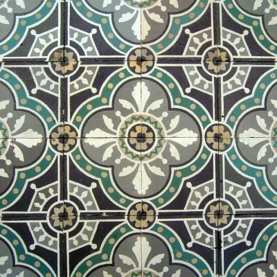 Antique Maufroid Freres et Soeur gres cerame floor with borders 1879-1912