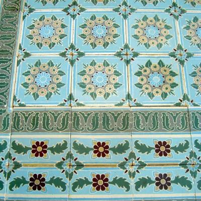 Antique ceramic encaustic floral themed Belgian floor - c.1910 - 11.5m2+