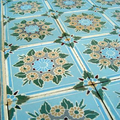 Antique ceramic encaustic floral themed Belgian floor - c.1910 - 11.5m2+