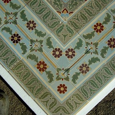 17.5m2 / 190 sq ft - Exquisite antique Belgian ceramic encaustic floor c.1910