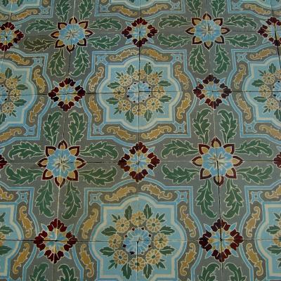 17.5m2 / 190 sq ft - Exquisite antique Belgian ceramic encaustic floor c.1910