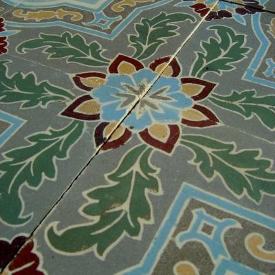 Exquisite antique Belgian ceramic encaustic floor c.1910 of over 33m2 / 360 sq ft+