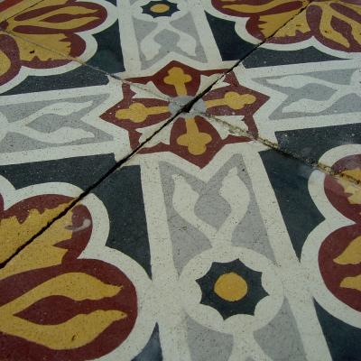 1m2 of antique carreaux de ciments tiles