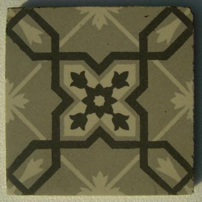 Small French ceramic encaustic floor - lattice design in beige