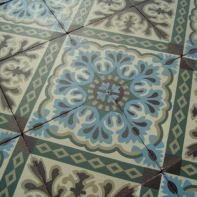 12.5m2 ceramic encaustic floor with triple borders 1920-1925