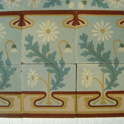 12m2 French Art Nouveau ceramic floor with striking double borders