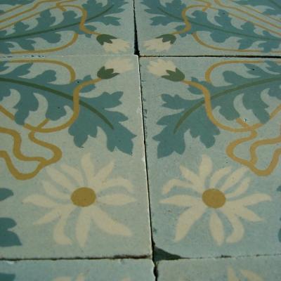 12m2 French Art Nouveau ceramic floor with striking double borders