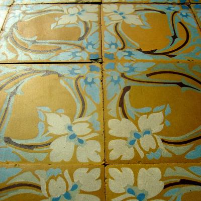 1.8m2, small antique French ceramic floor c.1900