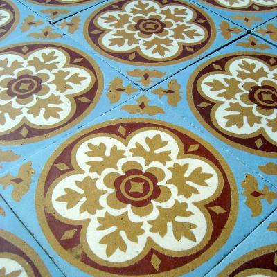 2m2 Douzies Maubege ceramic encaustic floor