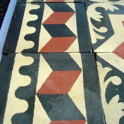 A regal antique Belgian carreaux de ciment floor, early 20th century
