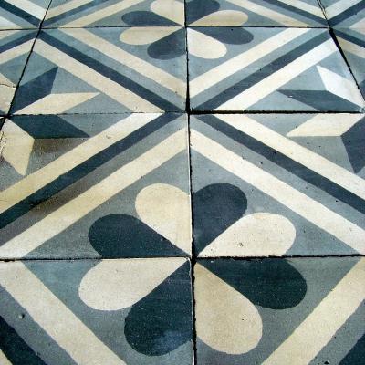 13.25m2+ antique black, white and grey carreaux de ciments tiles - classical tessellation