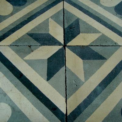 13.25m2+ antique black, white and grey carreaux de ciments tiles - classical tessellation