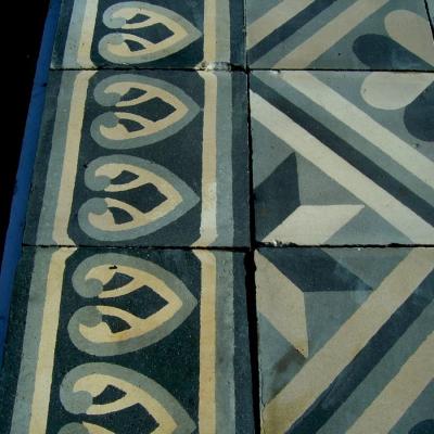 13.25m2+ antique black, white and grey carreaux de ciments tiles - classical tessellation