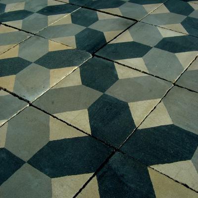 13m2 of antique floors tiles - classical geometry in cool tones c.1900