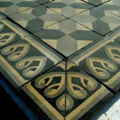 13m2 of antique floors tiles - classical geometry in cool tones c.1900