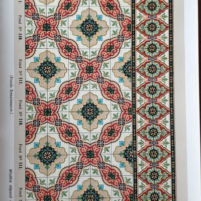 A large, 19m2 / 205 sq ft Montplaisir ceramic with back to back borders