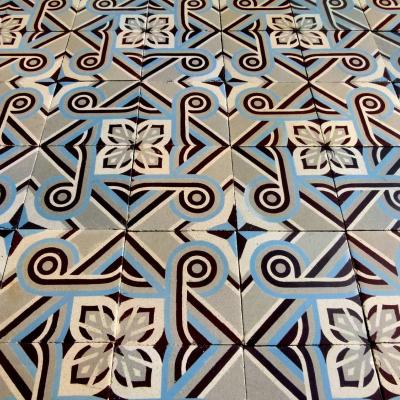 10.2m2 Octave Colozier ceramic encaustic floor with harlequin borders - 1913
