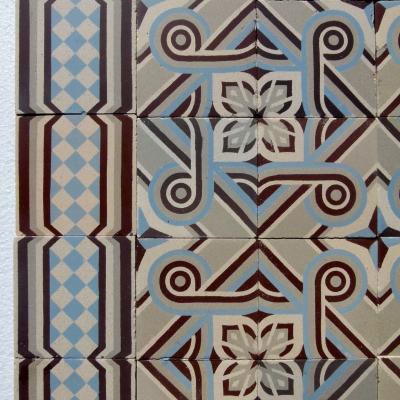 10.2m2 Octave Colozier ceramic encaustic floor with harlequin borders - 1913
