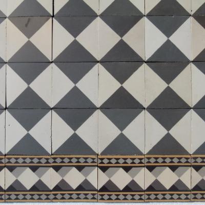 +/- 15m2 Antique French Damier Hallway floor with original borders 