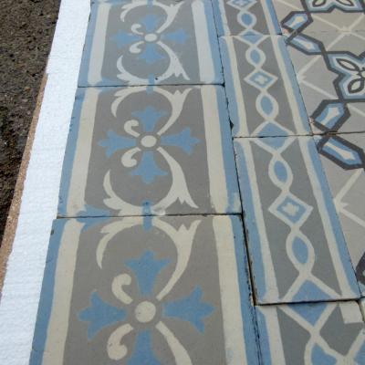 Classical geometric period French floor with original borders 1900-1905