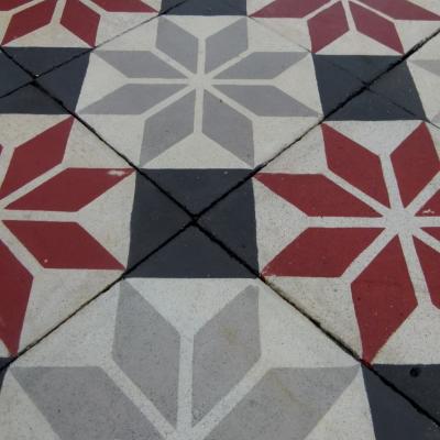 13m2 of antique French carreaux de ciments tiles – red and grey 