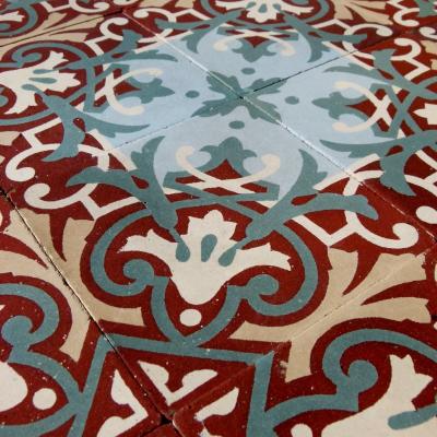 6.7m2 ornate ceramic French floor with original borders c.1915-1920