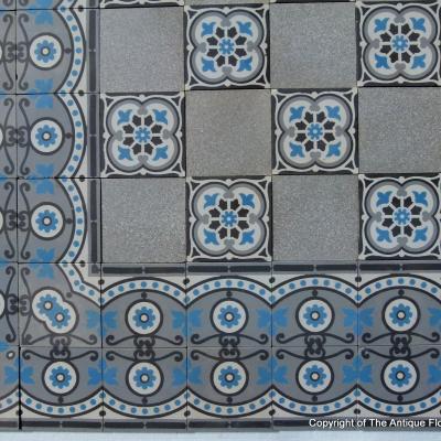 1930’s French ceramic floor with ornate double border