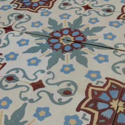 Pretty antique ceramic French floor with triple borders c.1900-1920