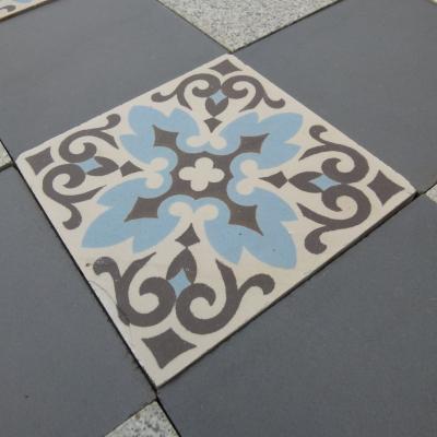 17m2+ antique ceramic French damier floor with single border frame